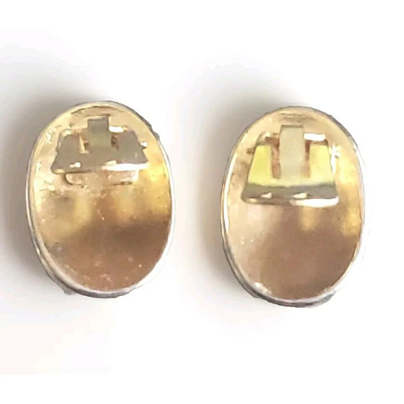 Vintage Clip On Earrings Women's Round Damascene Flower Gold Tone - Picture 5 of 6